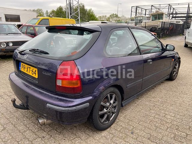 Honda - civic (1996) - afbeelding 23 van  30