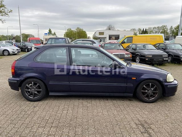 Honda - civic (1996) - afbeelding 25 van  30