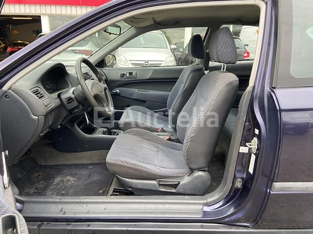 Honda - civic (1996) - afbeelding 27 van  30