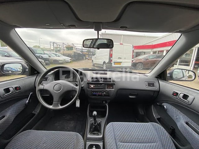 Honda - civic (1996) - afbeelding 29 van  30
