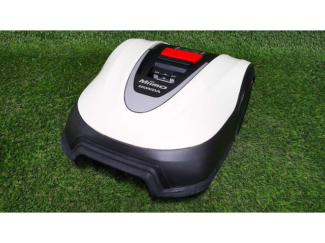 Honda - hrm70live - robotmaaier - afbeelding 5 van  10
