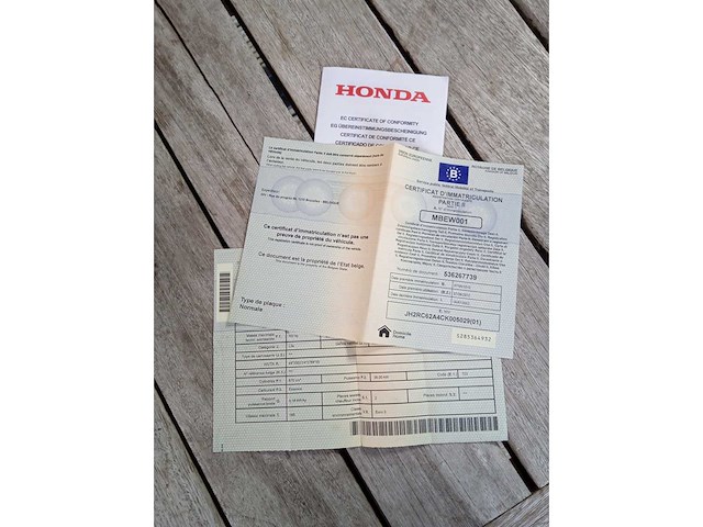 Honda - intergra nc 700 - motorfiets - afbeelding 2 van  10