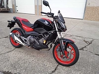 Honda - nc 750 sd - motorfiets - afbeelding 3 van  8