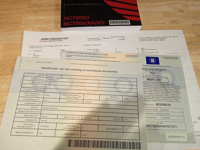 Honda - nc 750x - motorfiets - afbeelding 2 van  8