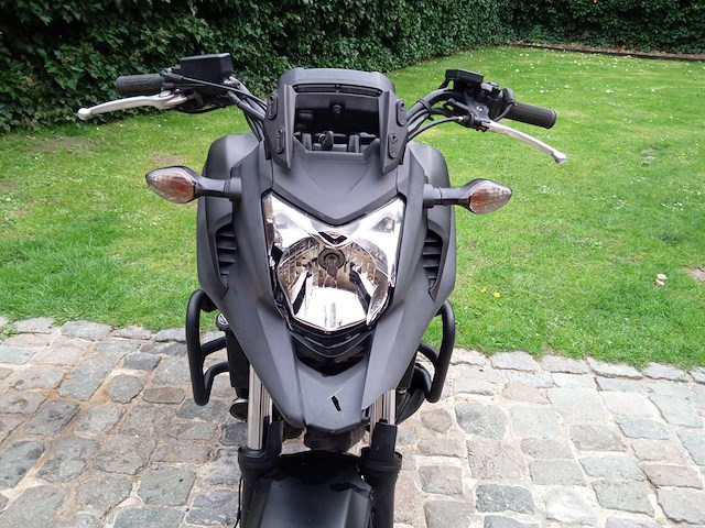 Honda - nc 750x - motorfiets - afbeelding 6 van  8