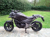 Honda - nc 750x - motorfiets - afbeelding 5 van  5