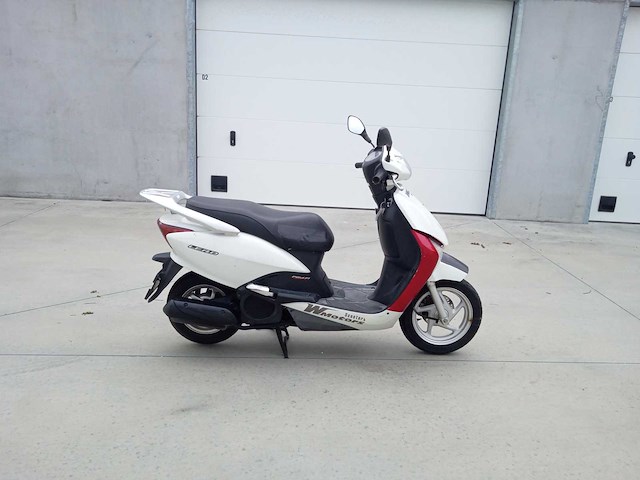 Honda - nhx 110 - motorfiets - afbeelding 1 van  8
