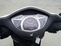 Honda - nhx 110 - motorfiets - afbeelding 7 van  8