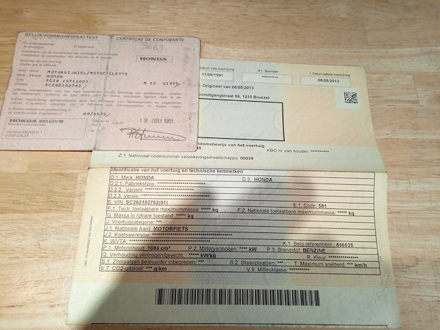 Honda - pan st 1100 - motorfiets - afbeelding 8 van  8