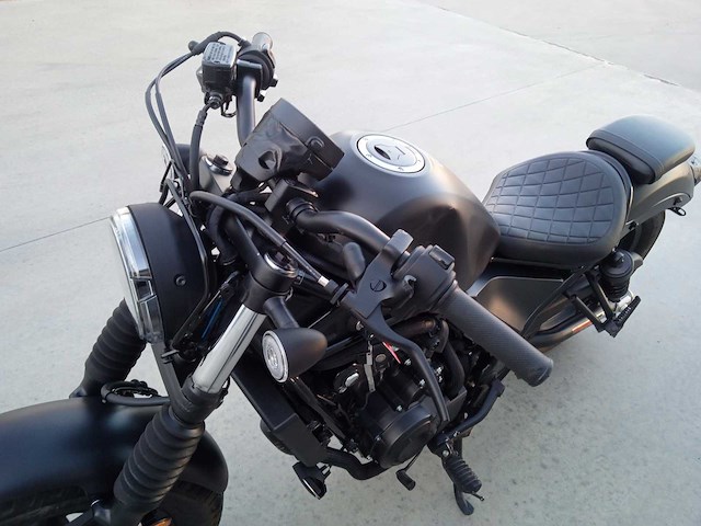 Honda - rebel 500 - motorfiets - afbeelding 6 van  11