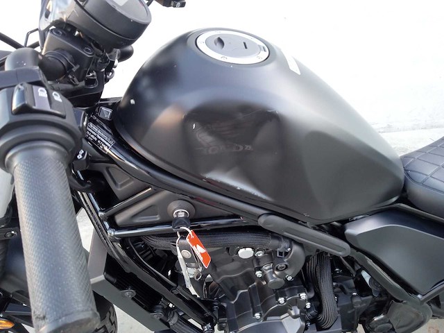 Honda - rebel 500 - motorfiets - afbeelding 8 van  11