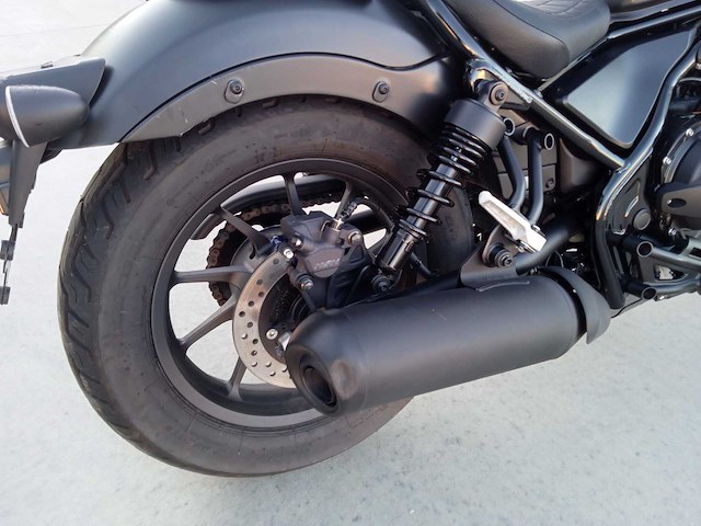 Honda - rebel 500 - motorfiets - afbeelding 10 van  11