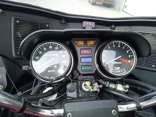 Honda - silverwing - motorfiets - afbeelding 2 van  11