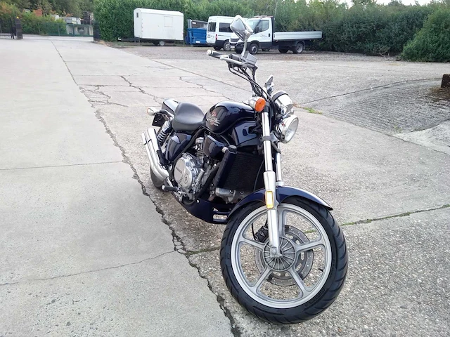 Honda - super magna - motorfiets - afbeelding 4 van  8
