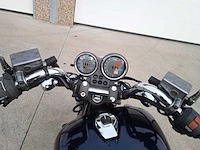 Honda - super magna - motorfiets - afbeelding 6 van  8