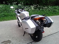 Honda - vfr 800 - motorfiets - afbeelding 2 van  12