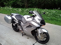 Honda - vfr 800 - motorfiets - afbeelding 6 van  12