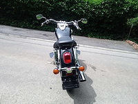 Honda - vt 750 shadow - motorfiets - afbeelding 13 van  13