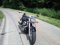 Honda - vt 750 shadow - motorfiets - afbeelding 3 van  3