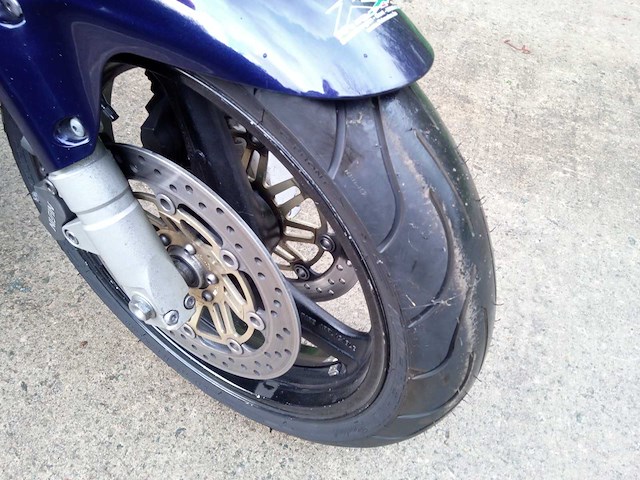 Honda - vtr 1000 - motorfiets - afbeelding 1 van  5