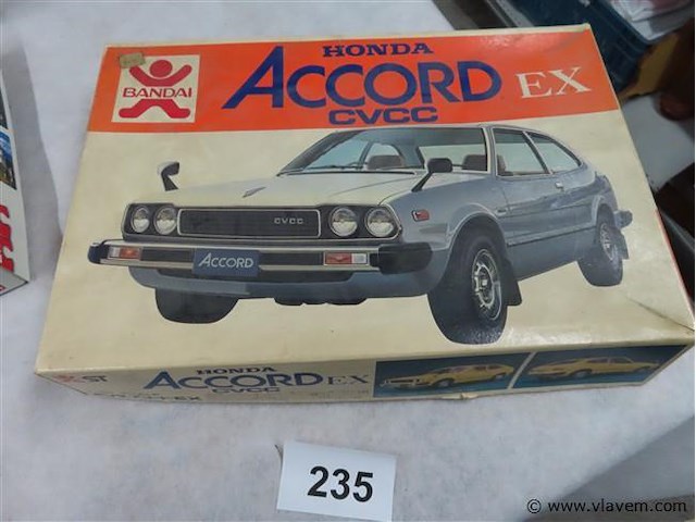 Honda accord cvcc - afbeelding 1 van  3