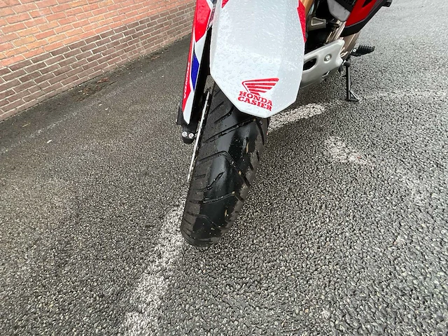 Honda afrika twin adventure sport crf. 1100a4 - afbeelding 8 van  28
