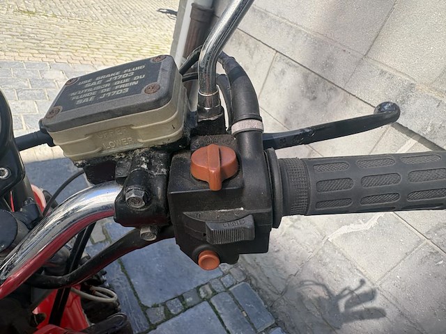 Honda cb 900-f bol d'or - afbeelding 3 van  17