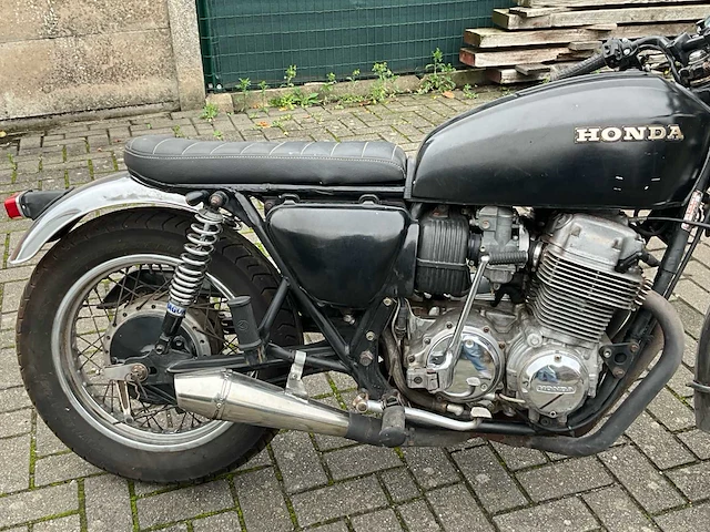 Honda cb750 - afbeelding 31 van  36