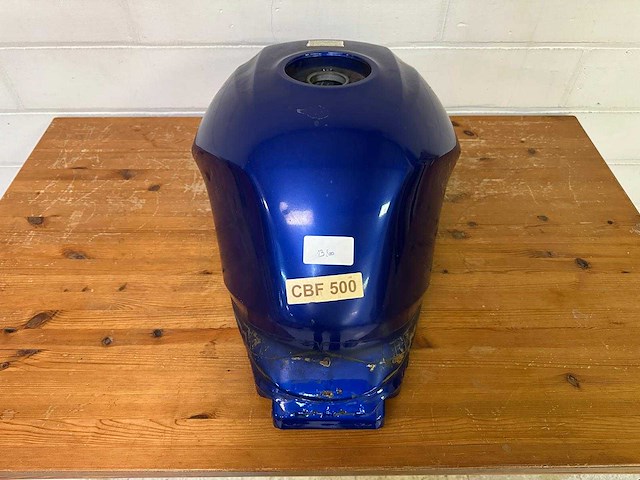 Honda cbf500 brandstoftank / benzinetank - afbeelding 9 van  11