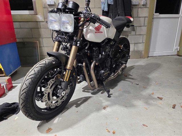 Honda cbx 750 fii motorfiets - afbeelding 8 van  10
