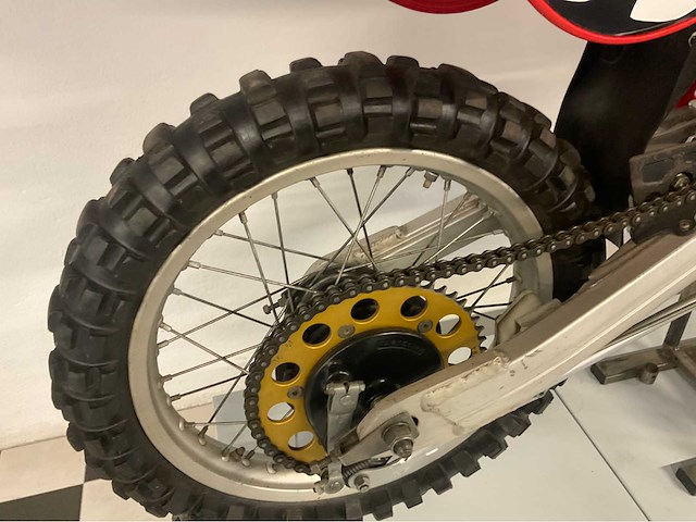 Honda cr125 r motorfiets - afbeelding 8 van  11