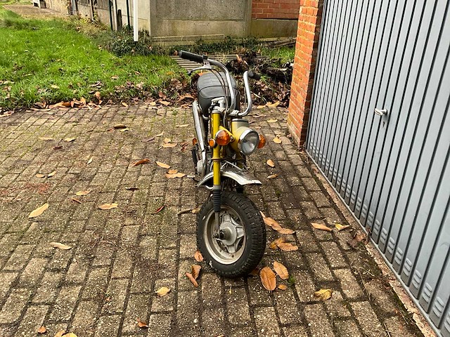 Honda dax st70 oldtimer brommer - afbeelding 17 van  20