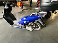 Honda dylan 125 motorfiets - afbeelding 5 van  5