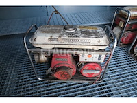 Honda e1500 generatorset - afbeelding 1 van  6