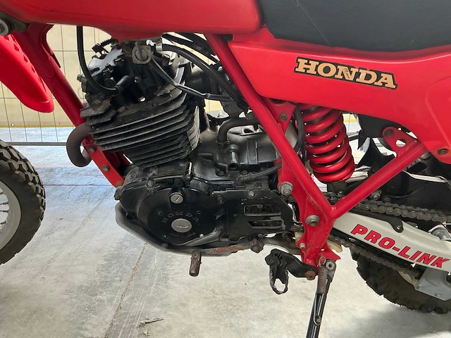 Honda enduro 250r motorfiets - afbeelding 6 van  12
