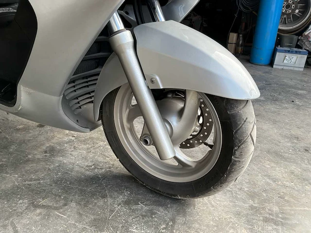 Honda fjs600 silver wing pf01 scooter - afbeelding 4 van  21