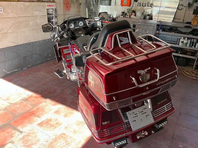 Honda gold wing motorfiets - afbeelding 19 van  22
