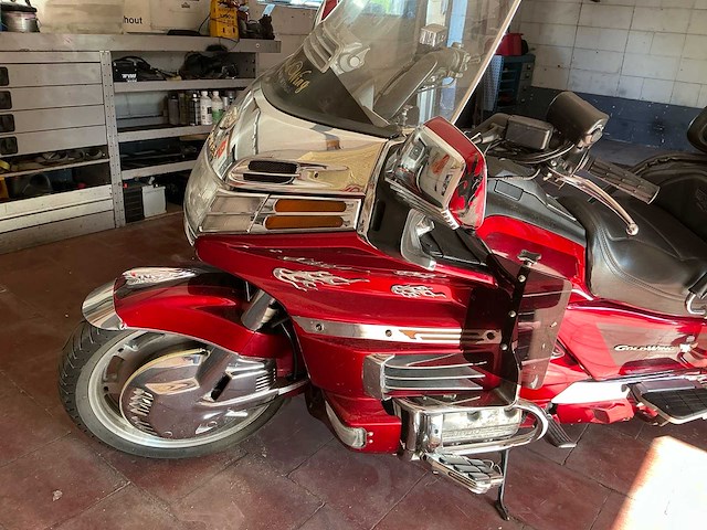Honda gold wing motorfiets - afbeelding 20 van  22