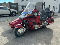 Honda goldwing 1500 se met hechard zijspan motorfiets