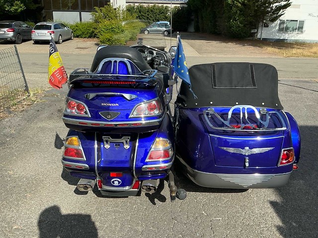 Honda goldwing 1800 met ezs munro zijspan motorfiets - afbeelding 18 van  23