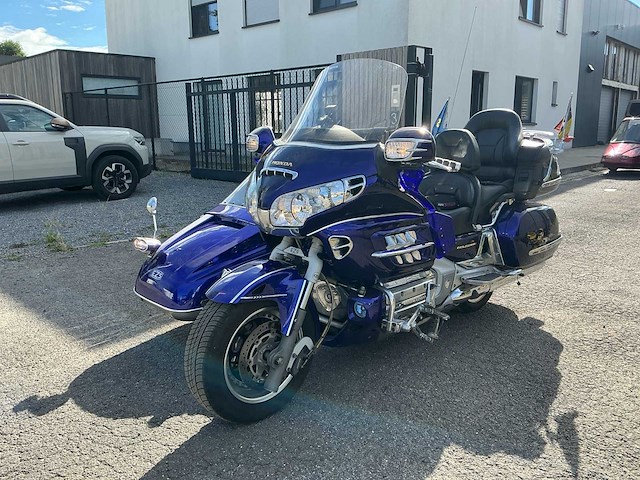 Honda goldwing 1800 met ezs munro zijspan motorfiets - afbeelding 1 van  23