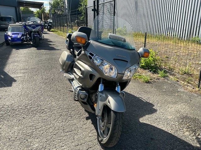 Honda goldwing 1800 motorfiets - afbeelding 13 van  15