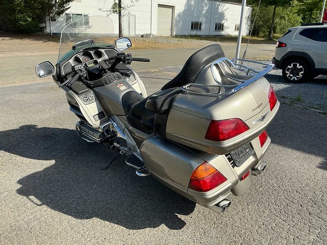 Honda goldwing 1800 motorfiets - afbeelding 8 van  15