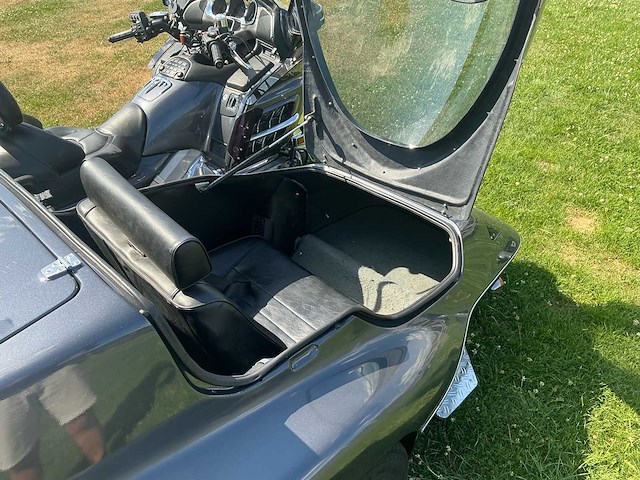 Honda goldwing gl1800 30th anniversary edition + zijspan / sidecar - afbeelding 3 van  25