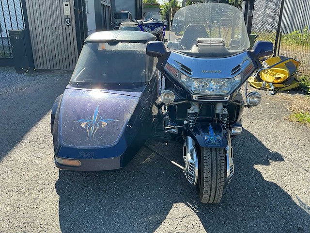 Honda goldwing se gt twin motorfiets - afbeelding 19 van  19