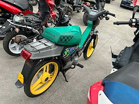 Honda graffiti bromfiets - afbeelding 4 van  7