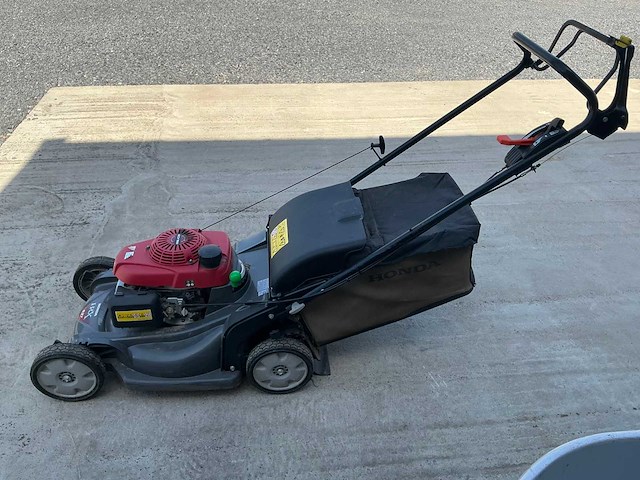 Honda grasmaaier - afbeelding 3 van  5