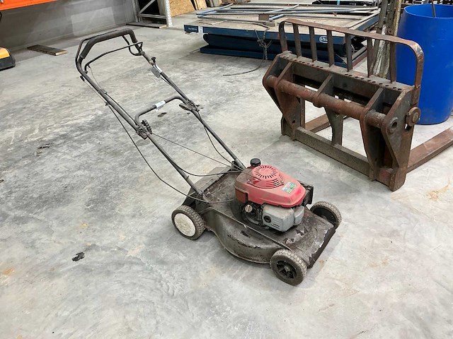 Honda gt53sh gcv160 grasmaaier - afbeelding 1 van  5