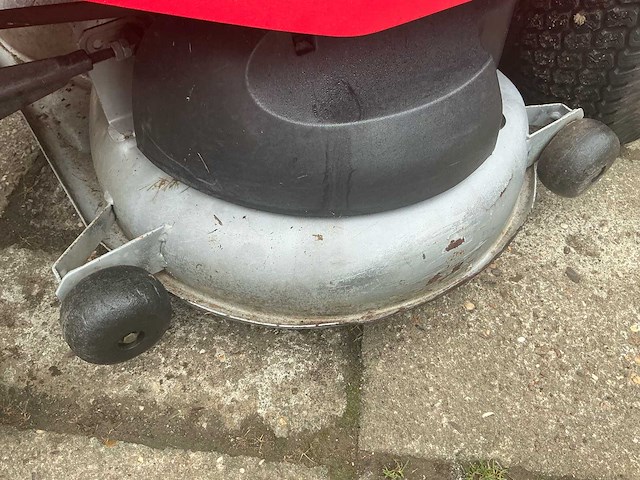 Honda hf 2417 v-twin zitmaaier - afbeelding 9 van  18
