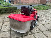 Honda hf 2417 v-twin zitmaaier - afbeelding 14 van  18